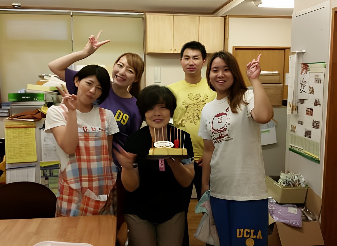 working-at-kindergarten-shabellbase