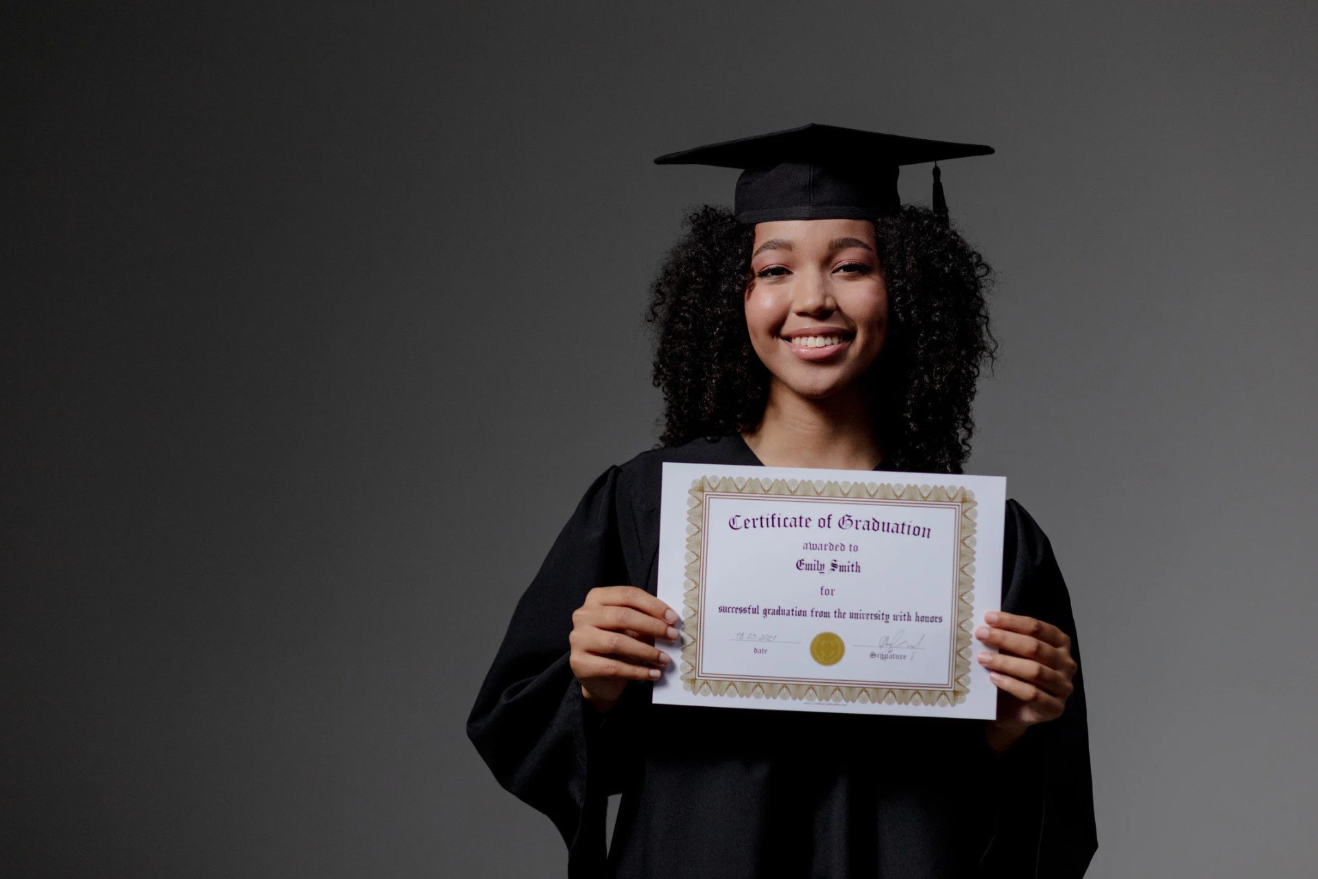 College-graduate-High-school-graduate-4