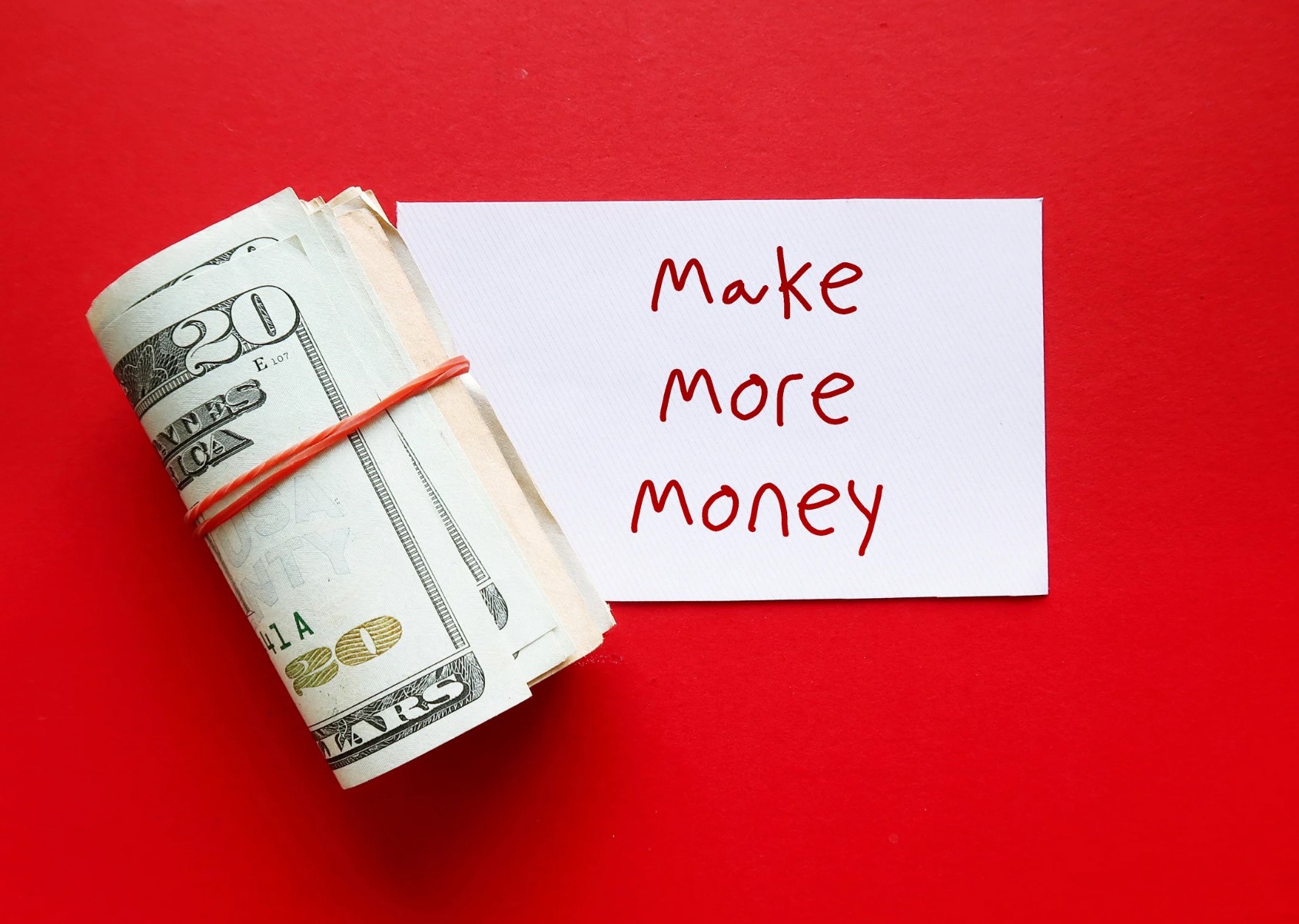 College-graduate-High-school-graduate-5