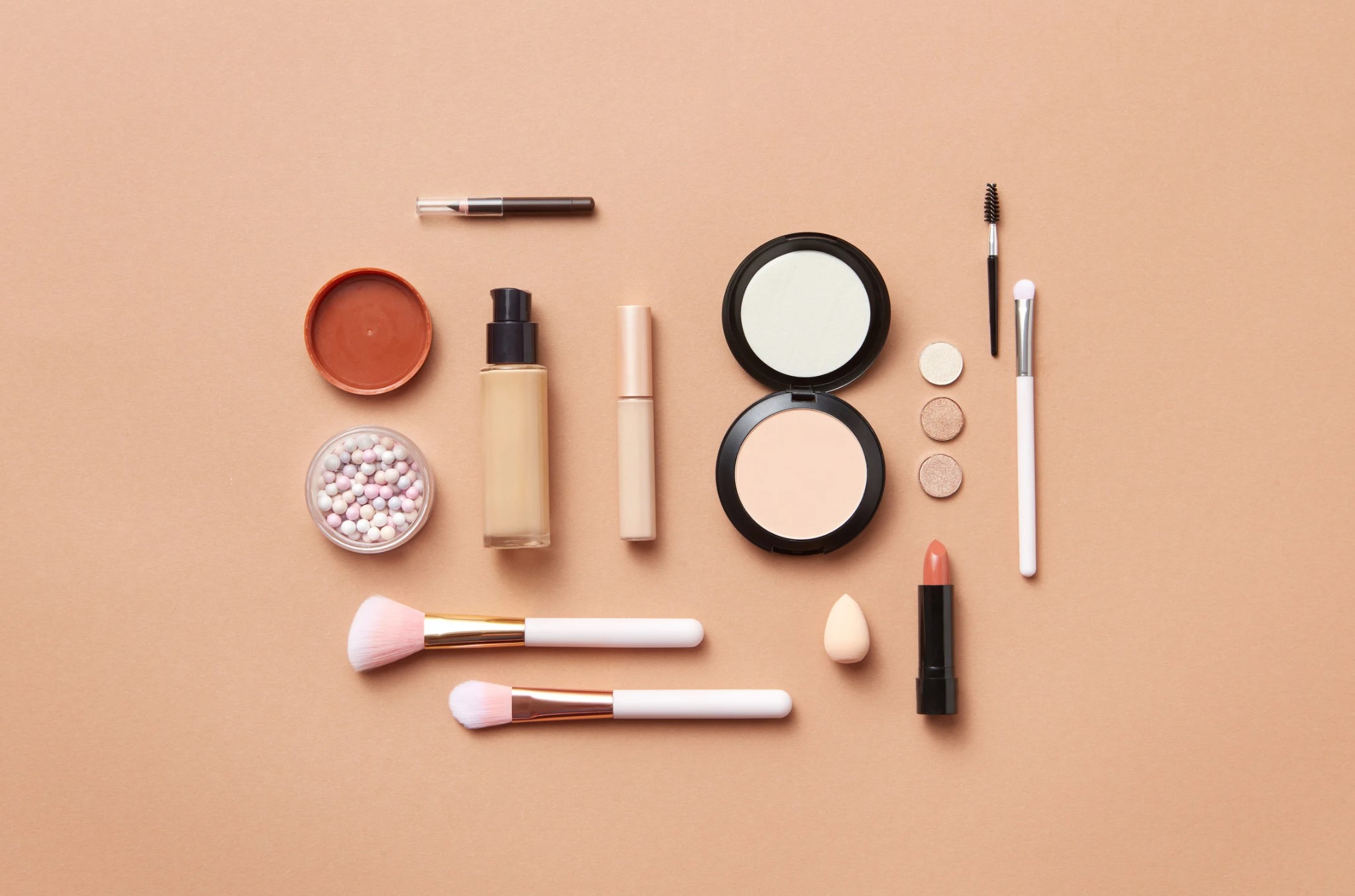 Job-hunting-makeup-photo-1