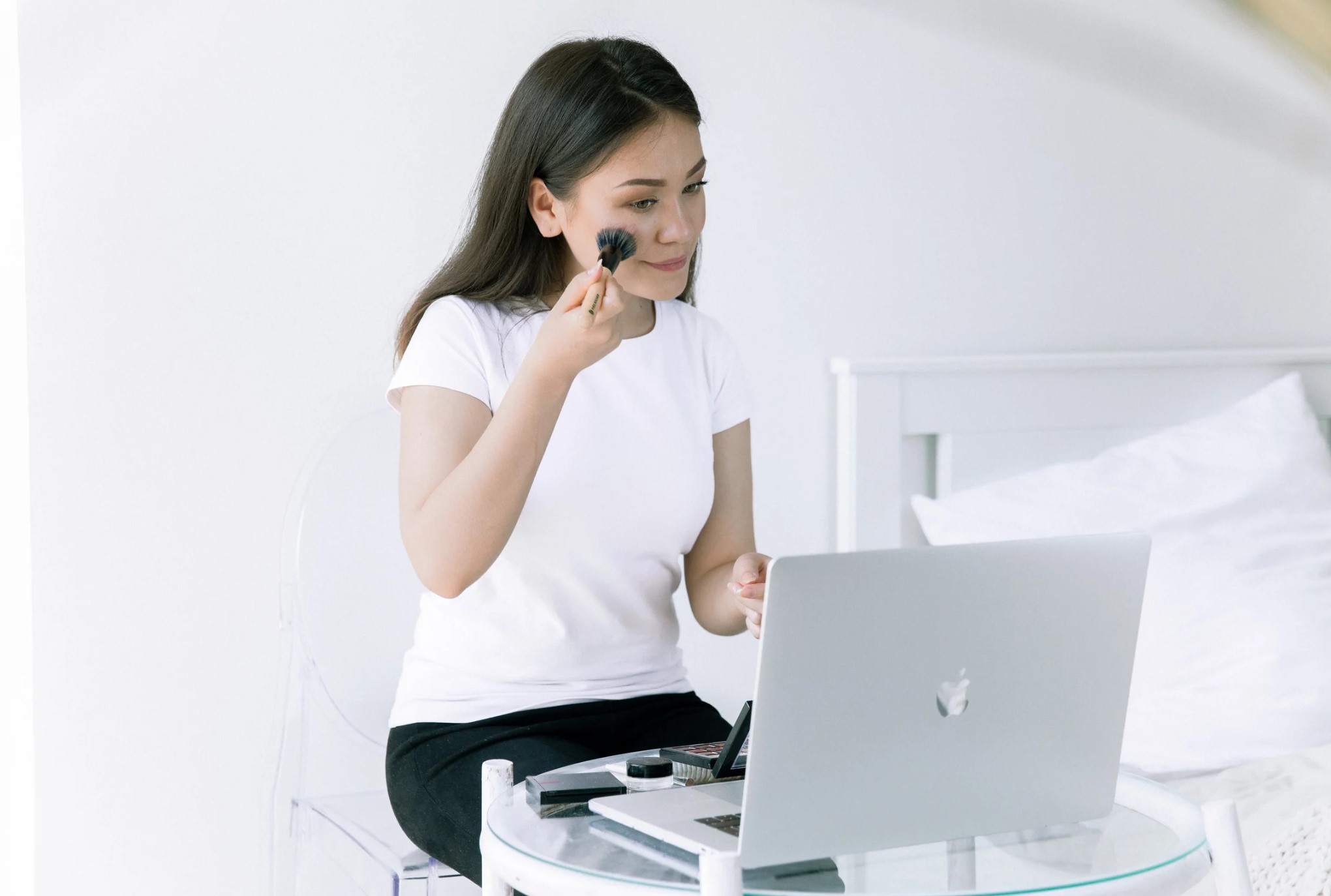 Job-hunting-makeup-photo-2